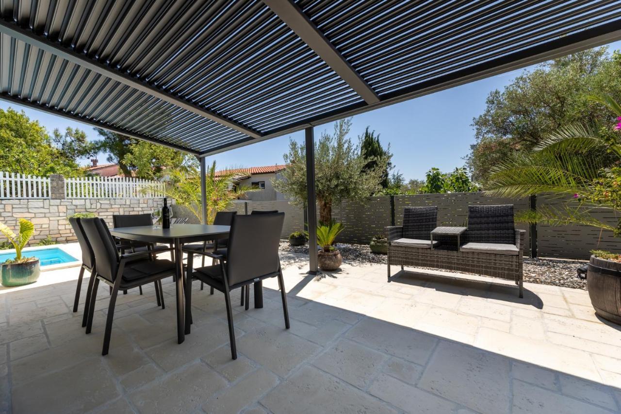 Luxury Villa Adria Apartments Krk Town Exteriör bild